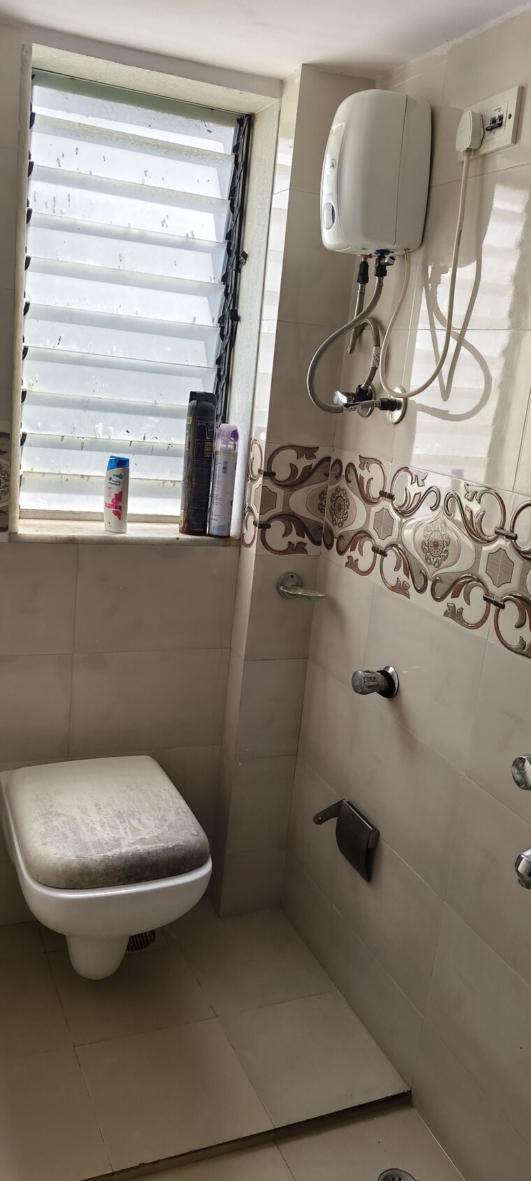 Bathroom, sagar-hig-chs 1 Bedroom 460 Sq.Ft. Apartment In Mahim Mumbai 9551816