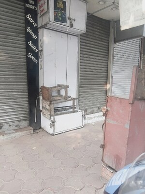  Shop For Rent in New Market