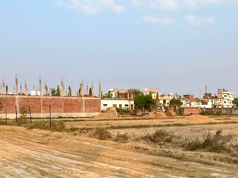 undefined, chinhat  1500 Sq.Ft. Plot In Chinhat Lucknow 9551843