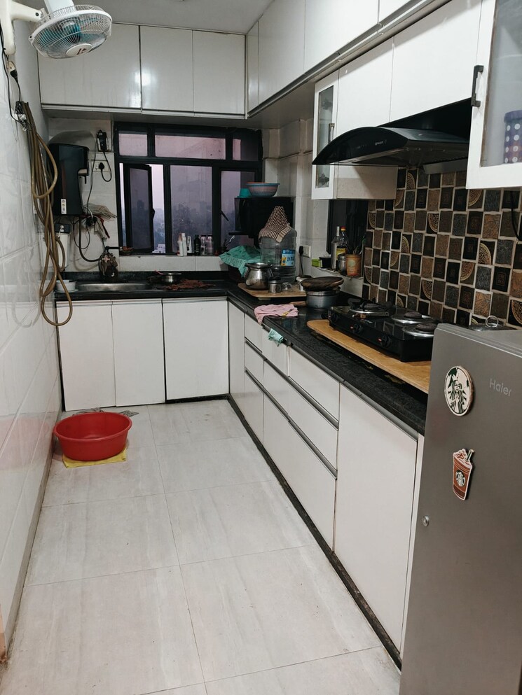 Kitchen, topsia 2 Bedroom 850 Sq.Ft. Apartment In Topsia Kolkata 9551858