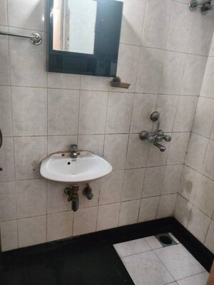 Master Bedroom in 2 BHK Apartment at Vrindavan ABC CHS, Malad East – for Rent