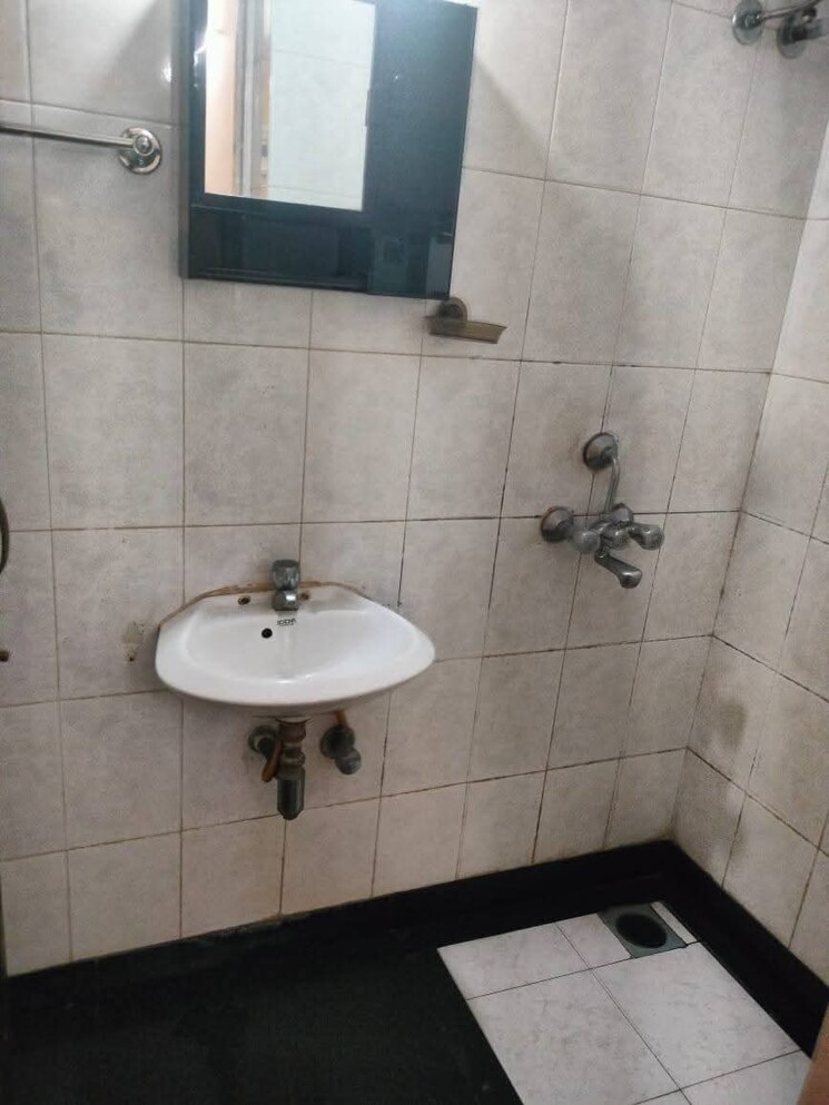 Master Bedroom, vrindavan-abc-chs 2 Bedroom 950 Sq.Ft. Apartment In Malad East Mumbai 9551859