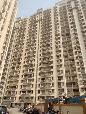 1 BHK Apartment For Sale in Vinay Nagar CHS, Mira Road