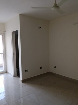 Room in 2 BHK Apartment at Windlass River Valley, Harrawala – for Rent