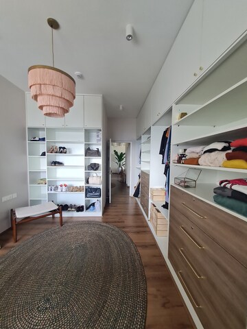 Bathroom in 4 BHK Apartment at Prestige Falcon City, Konanakunte – for Rent