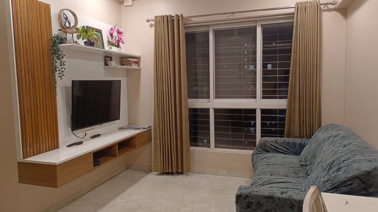 Living Room, lodha-amara 2 Bedroom 800 Sq.Ft. Apartment In Kolshet Road Thane 9551949
