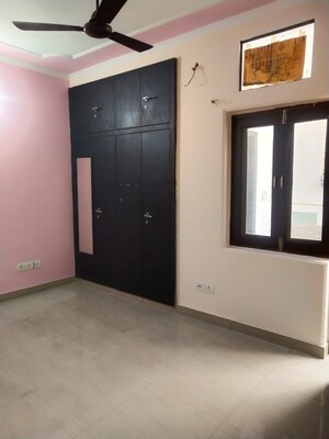 2 BHK Builder Floor For Rent in Sector 12