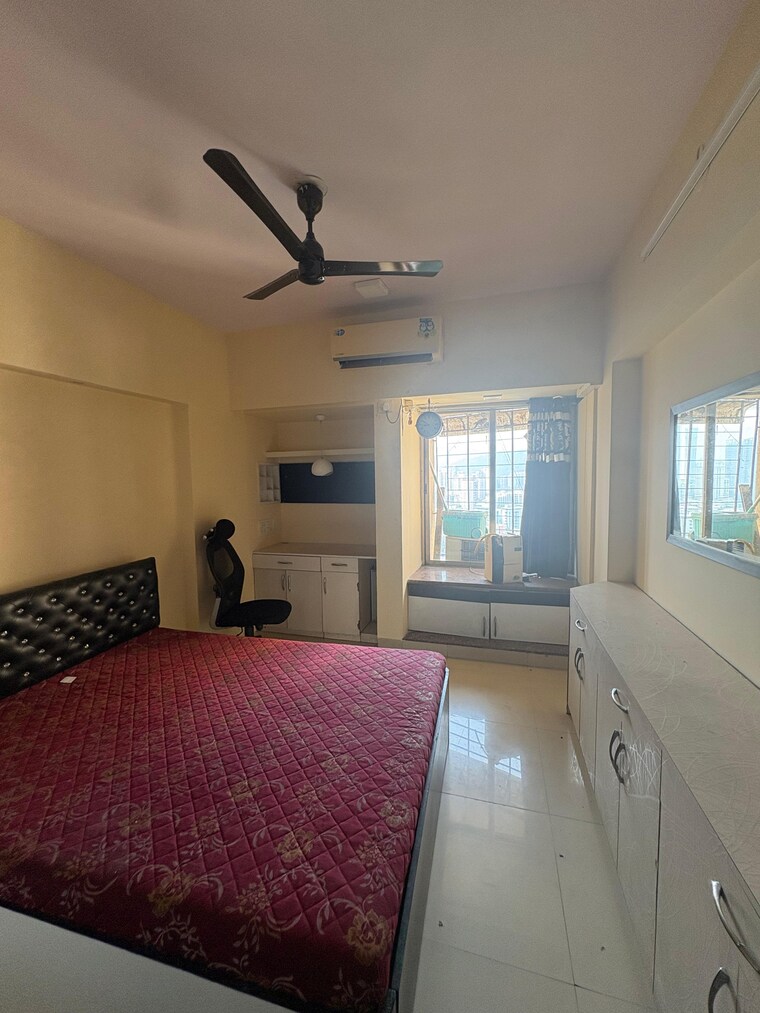 Bedroom, kanakia-spaces-niharika 2 Bedroom 800 Sq.Ft. Apartment In Manpada Thane 9552037