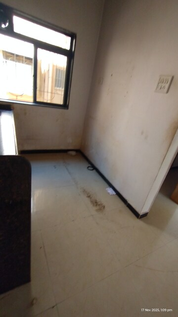 Kitchen in 1 BHK Apartment at Kandivali West – for Rent