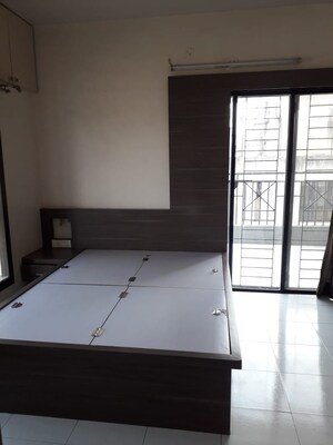 Bedroom in 3 BHK Apartment at Kothrud – for Rent