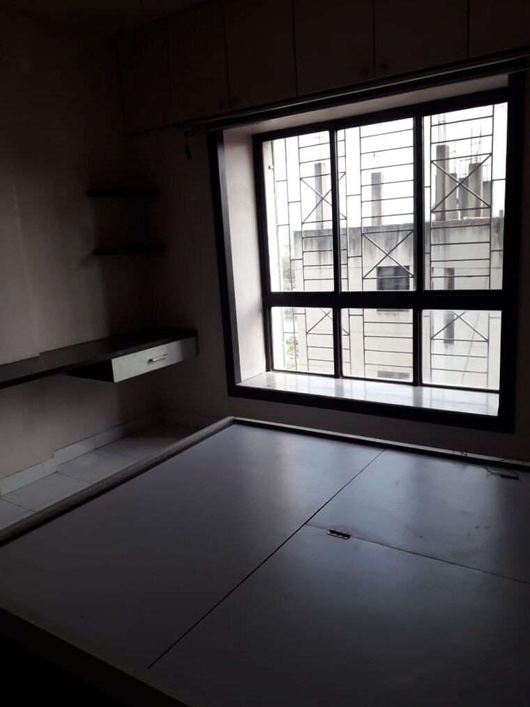 Room, kothrud 3 Bedroom 1550 Sq.Ft. Apartment In Kothrud Pune 9552040