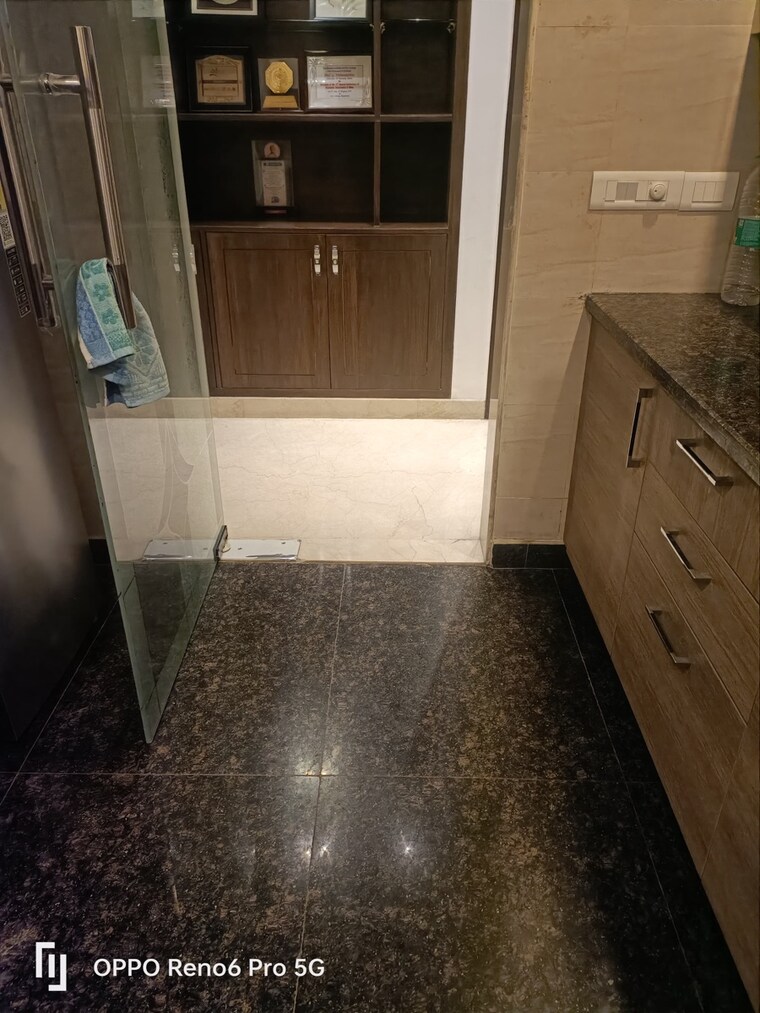 Other, safdarjung enclave 3 Bedroom 200 Sq.Yd. Builder Floor In Safdarjung Enclave Delhi 9552042