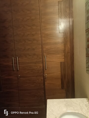  3 BHK Builder Floor at Safdarjung Enclave – for Rent