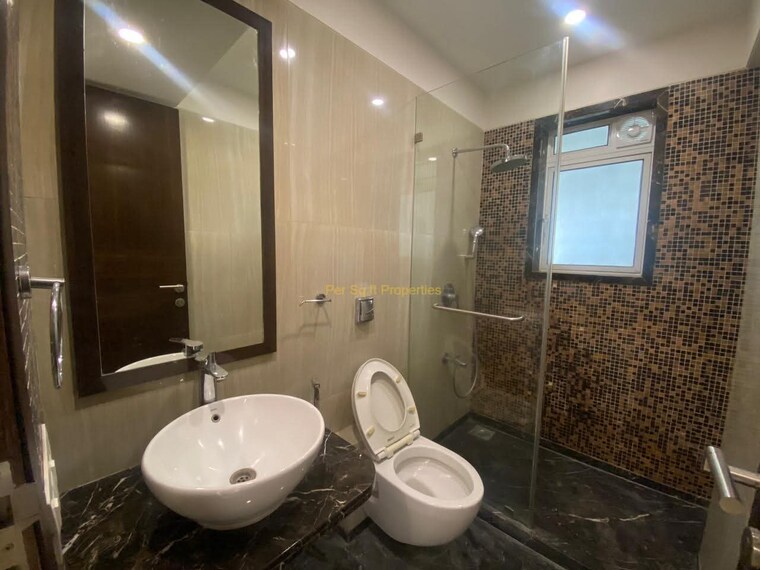 Bathroom, snehal-apartment-bandra-west 3 Bedroom 1350 Sq.Ft. Apartment In Pali Hill Mumbai 9552060