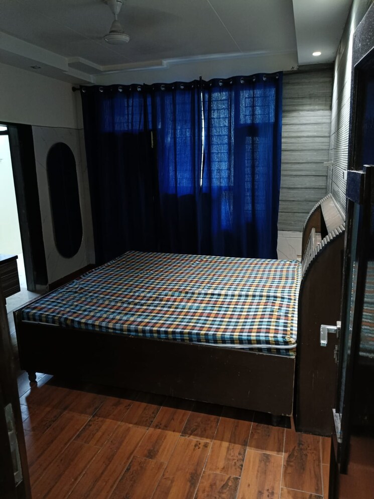 Bedroom, ambala highway 3 Bedroom 200 Sq.Yd. Apartment In Ambala Highway Zirakpur 9552079