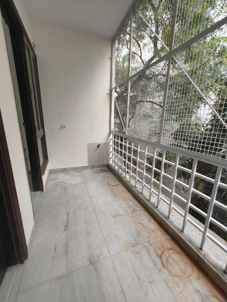 Balcony, lajpat nagar 2 Bedroom 900 Sq.Ft. Independent House In Lajpat Nagar Delhi 9552072