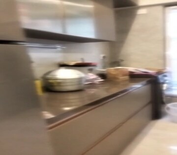 Furnished Amenities in 3 BHK Apartment at Matunga East – for Rent