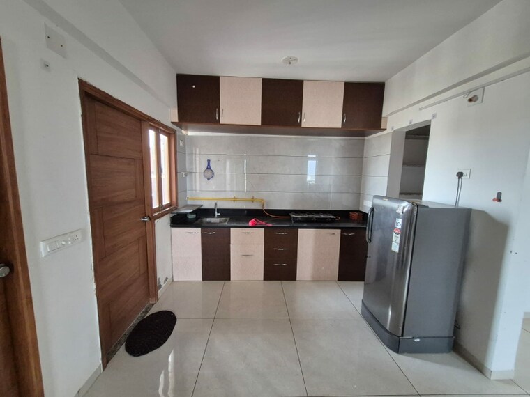 Kitchen, chandkheda 2 Bedroom 1350 Sq.Ft. Apartment In Chandkheda Ahmedabad 9552096
