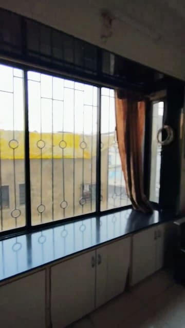 Building Lobby in 2 BHK Apartment at Millennium Tower, Kandivali East – for Rent