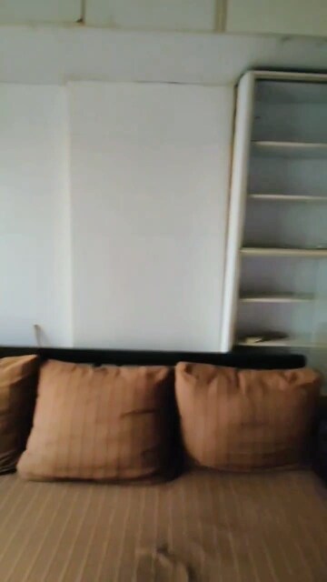 Furnished Amenities in 2 BHK Apartment at Millennium Tower, Kandivali East – for Rent