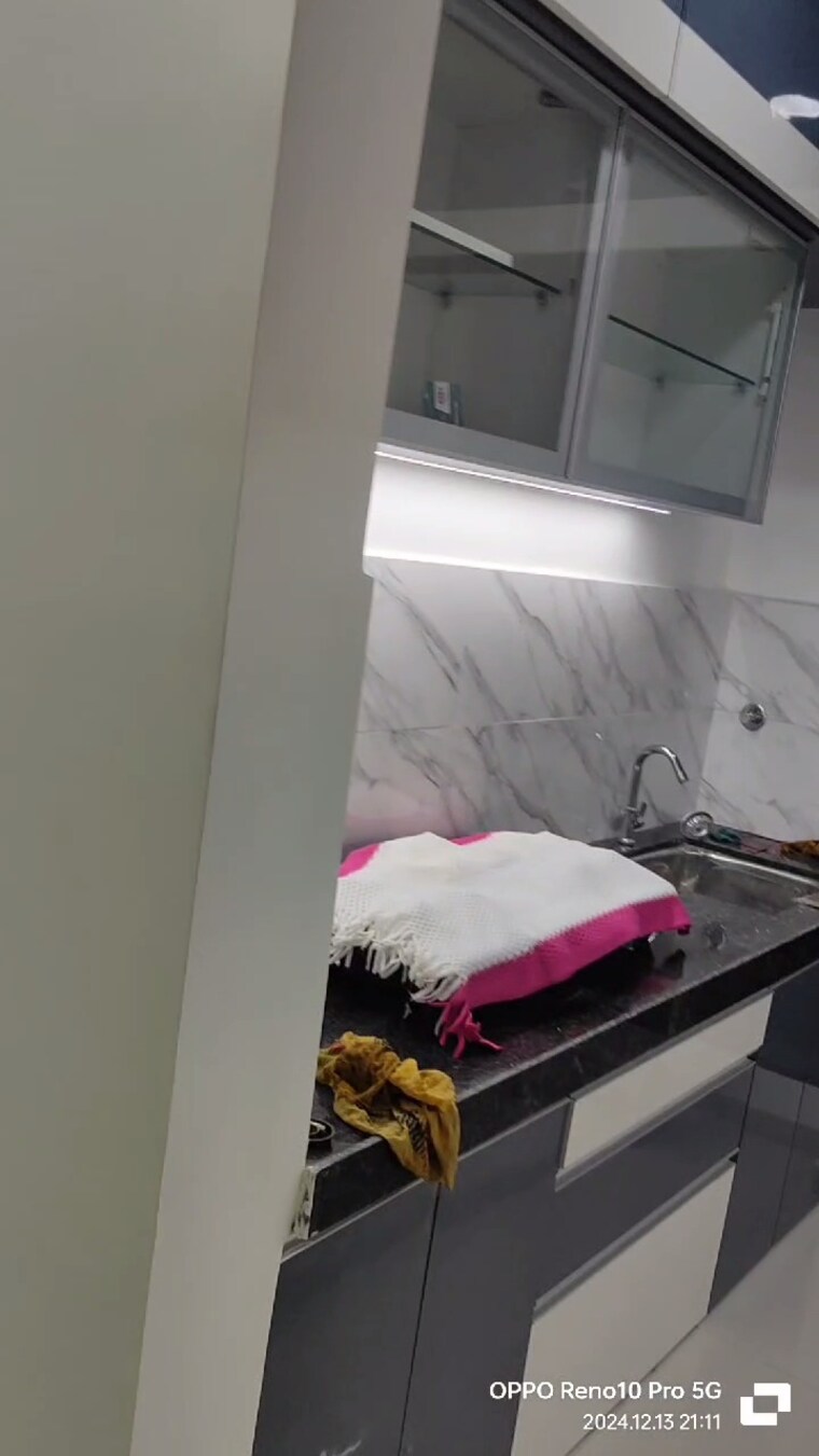 Kitchen, lokhandwala-vinay-tower 2 Bedroom 800 Sq.Ft. Apartment In Kandivali East Mumbai 9552130