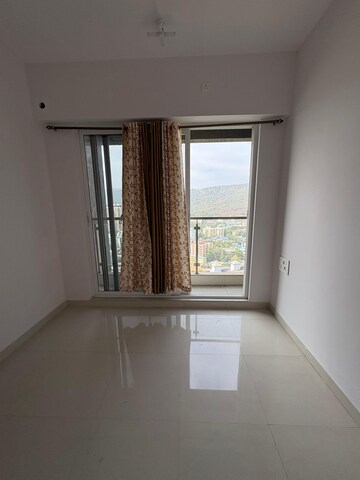 Room in 1 BHK Apartment at Ashar Edge, Pokhran Road No Two – for Rent