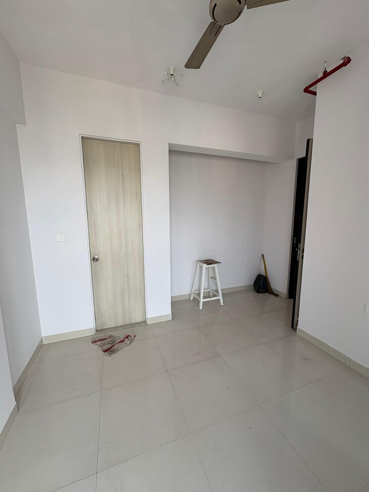 Room, ashar-edge 1 Bedroom 490 Sq.Ft. Apartment In Pokhran Road No Two Thane 9552171