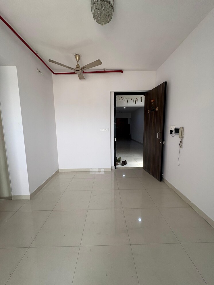 Room, ashar-edge 1 Bedroom 490 Sq.Ft. Apartment In Pokhran Road No Two Thane 9552171