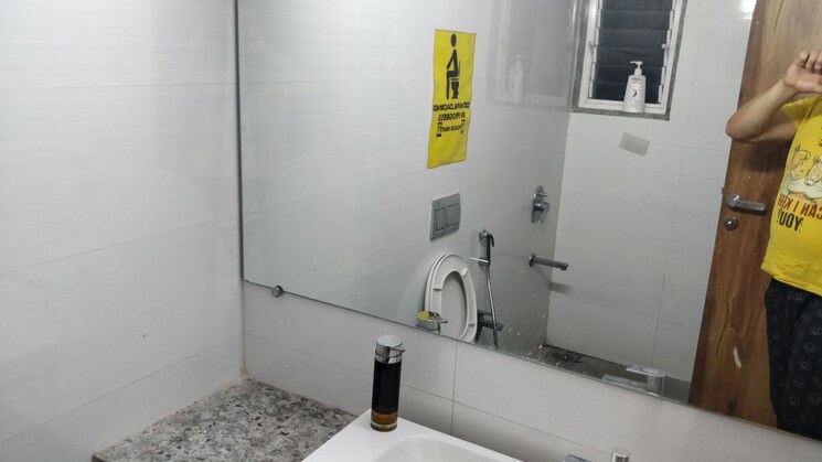 Bathroom, rustomjee-azziano-wing-d 2 Bedroom 800 Sq.Ft. Apartment In Thane West Thane 9552187