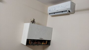 Furnished Amenities in 2 BHK Apartment at Rustomjee Azziano Wing D, Thane West – for Sale