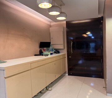 Corridor in 3 BHK Apartment at Matunga East – for Rent