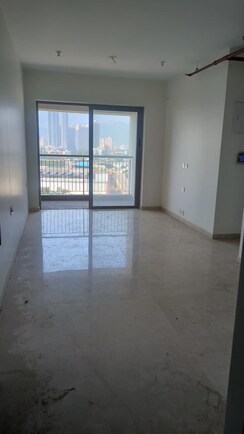 2 BHK Apartment For Sale in Kalpataru Paramount