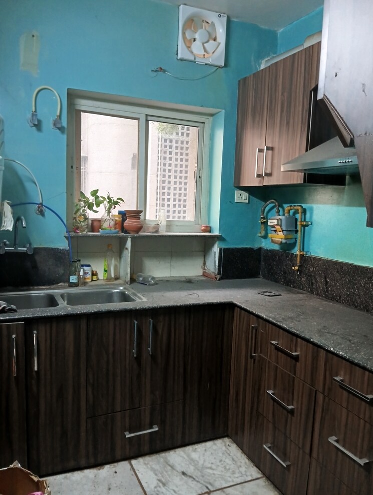 Kitchen, vidhi-apartment-ip-extension 2 Bedroom 850 Sq.Ft. Apartment In Ip Extension Delhi 9552240