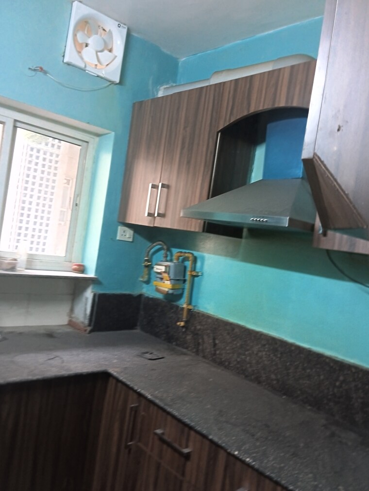 Kitchen, vidhi-apartment-ip-extension 2 Bedroom 850 Sq.Ft. Apartment In Ip Extension Delhi 9552240