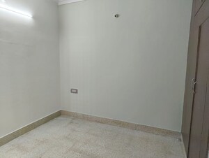 Room in 1 BHK Independent House at Mohan Garden – for Sale