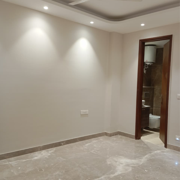 Room, lajpat nagar 2 Bedroom 900 Sq.Ft. Independent House In Lajpat Nagar Delhi 9552247