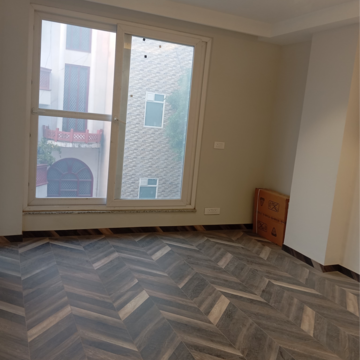 Room in 2 BHK Independent House at Lajpat Nagar – for Rent