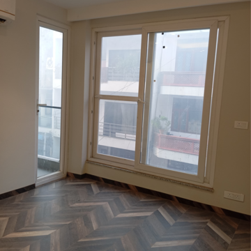 Room in 2 BHK Independent House at Lajpat Nagar – for Rent