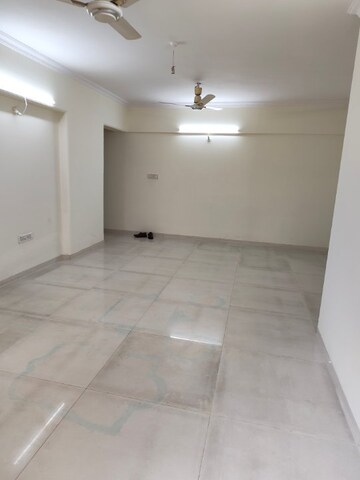 Room in 3 BHK Apartment at Adityavardhan Apartment, Powai – for Rent