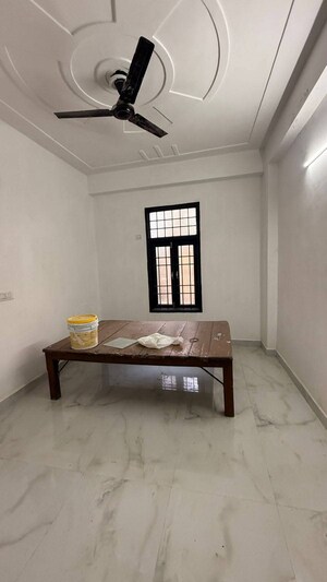 Bedroom in 1 BHK Builder Floor at Chattarpur – for Rent