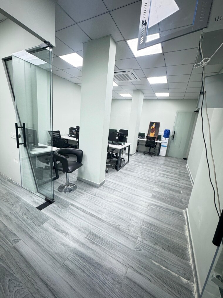 Team Area, sector 74 Commercial Office Space 800 Sq.Ft. In Sector 74 Mohali 9552321