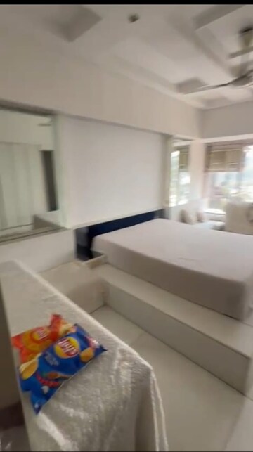 Bedroom in 2 BHK Apartment at Juhu – for Rent