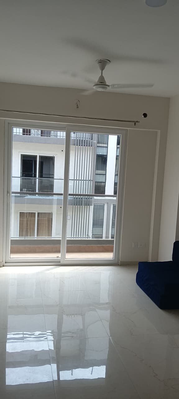 3.5 BHK + Pooja Room Builder Floor For Sale in Smart World Gems