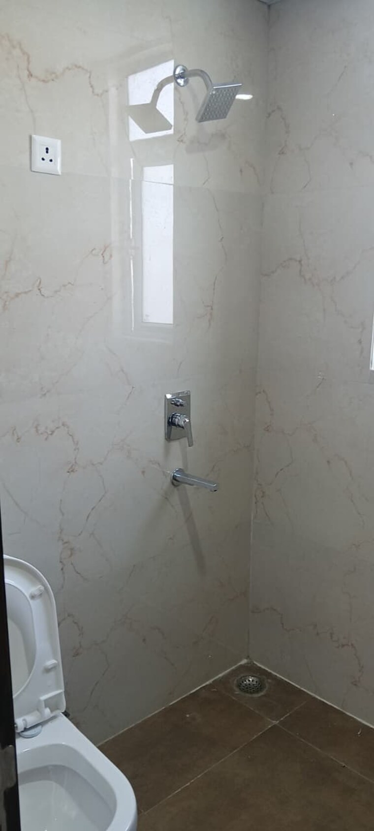 Bathroom, smart-world-gems 3.5 Bedroom 1503 Sq.Ft. Builder Floor In Sector 89 Gurgaon 9552307