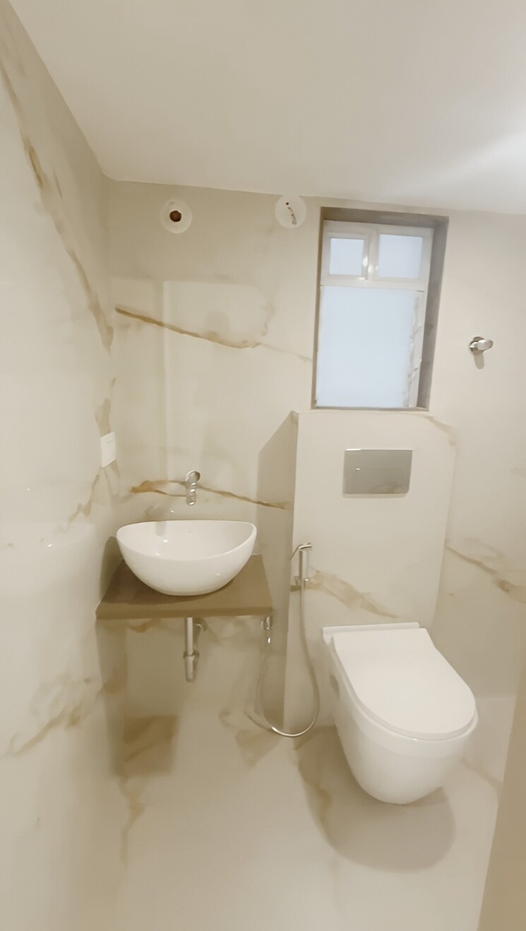 Attached Bathroom, bhakti-the-pinnacle 2 Bedroom 850 Sq.Ft. Apartment In Nalasopara West Palghar 9552383