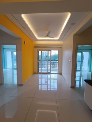 Room in 2 BHK Apartment at Bhavya Lake Vista, Sarjapur Road – for Rent