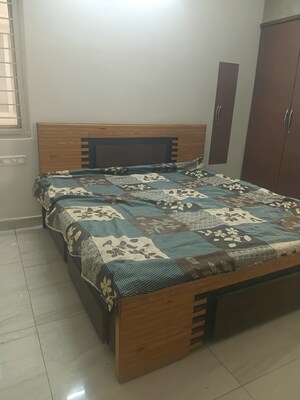 Furnished Amenities in 3 BHK Apartment at Puppalaguda – for Rent