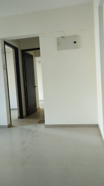 Room in 2 BHK Apartment at Kumar Urban Kul Ecoloch, Mahalunge – for Rent