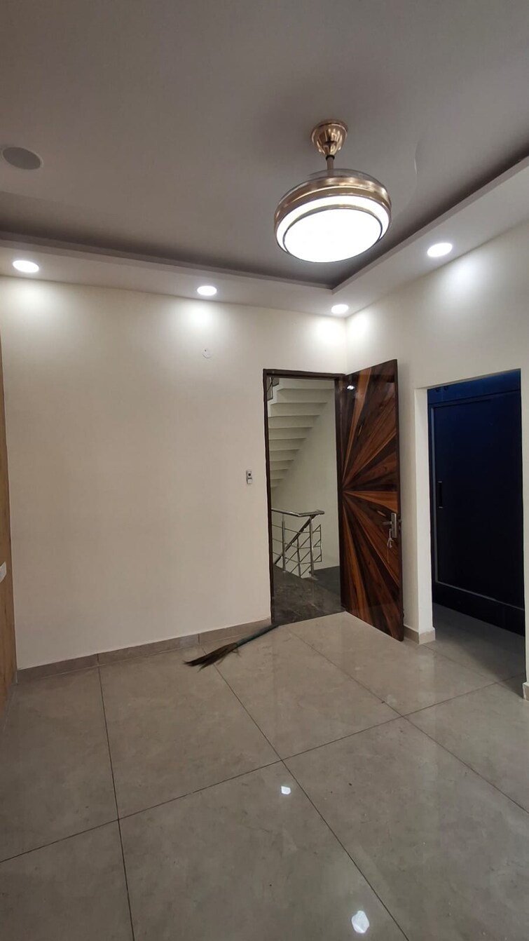 Cover Image, ambala highway 3 Bedroom 1000 Sq.Ft. Independent House In Ambala Highway Zirakpur 9552342