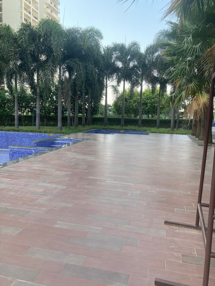 Swimming Pool, bestech-park-view-ananda 5 Bedroom 5480 Sq.Ft. Villa In Sector 81 Gurgaon 9552375